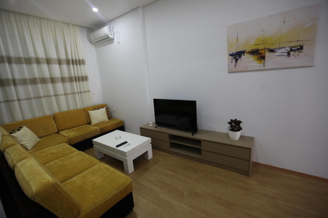 Mane Apartments Sarande Exterior photo